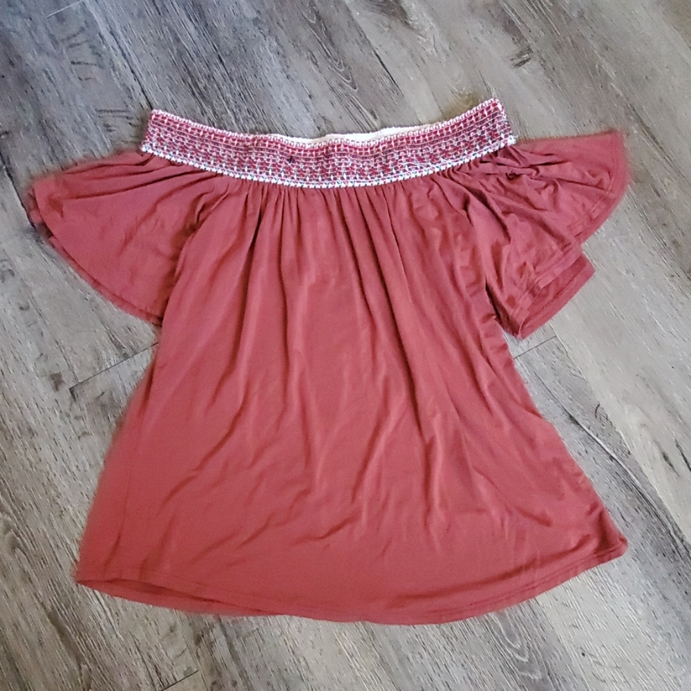 Pen Paper Off Shoulder Top